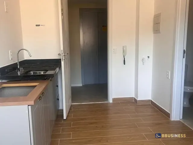 Apartamento com 32m² 1 quarto e 1 banheiro, à venda ou para alugar, no bairro Vila São José (Ipiranga) em São Paulo