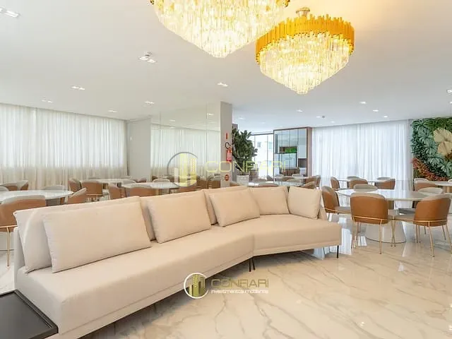 Apartamento com 165m² 3 quartos e 4 banheiros, à venda, no bairro Meia Praia em Itapema