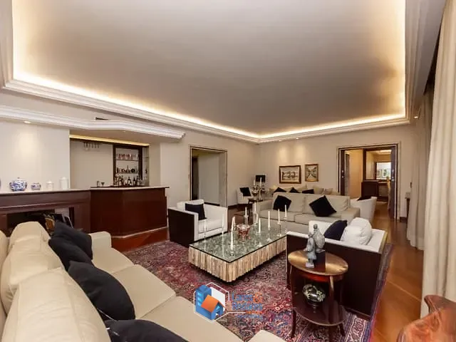 Apartamento com 437m² 4 quartos e 6 banheiros, à venda, no bairro Cerqueira César em São Paulo