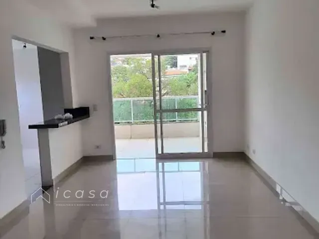 Apartamento com 96m² 3 quartos e 2 banheiros, à venda ou para alugar, no bairro Centro em Jacareí