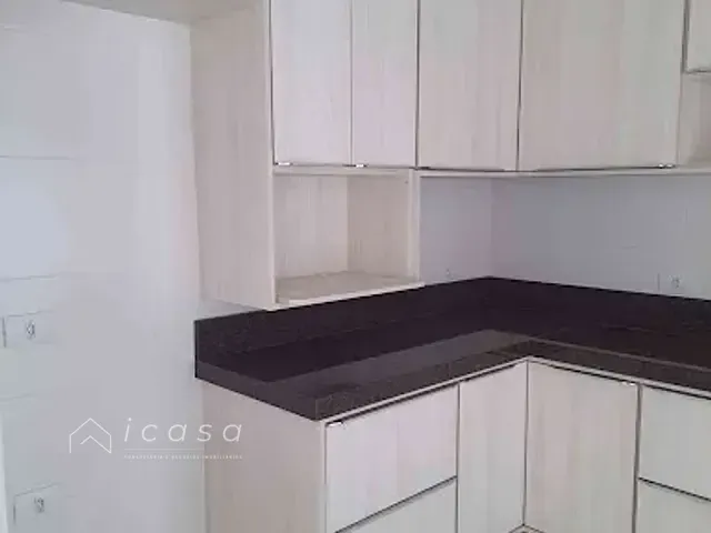 Apartamento com 96m² 3 quartos e 2 banheiros, à venda ou para alugar, no bairro Centro em Jacareí