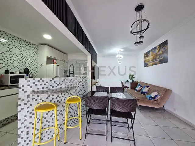 Apartamento 2 quartos e 1 banheiro, à venda, no bairro Pitangueiras em Guarujá