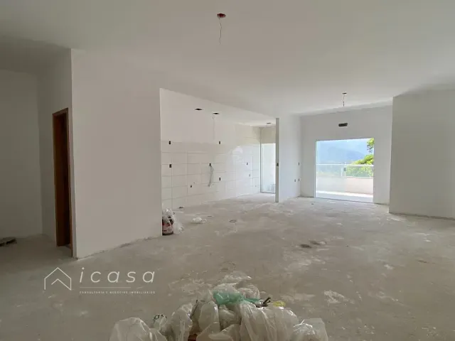 Apartamento 3 quartos e 3 banheiros, à venda, no bairro Estufa I em Ubatuba