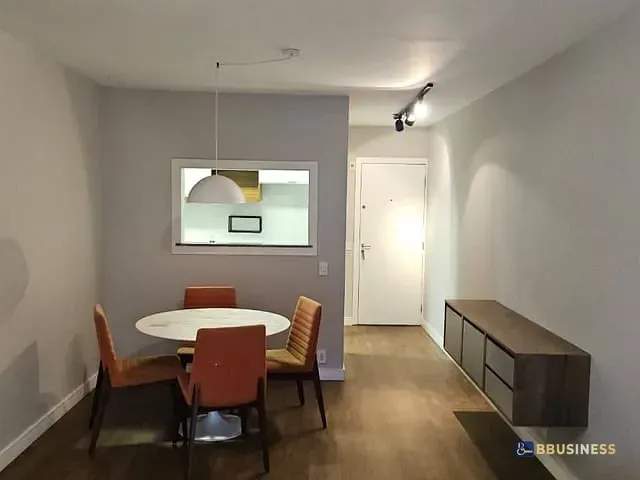 Apartamento com 75m² 3 quartos e 1 banheiro, à venda, no bairro Super Quadra Morumbi em São Paulo
