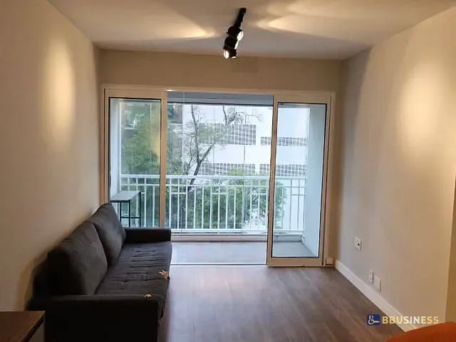 Apartamento com 75m² 3 quartos e 1 banheiro, à venda, no bairro Super Quadra Morumbi em São Paulo