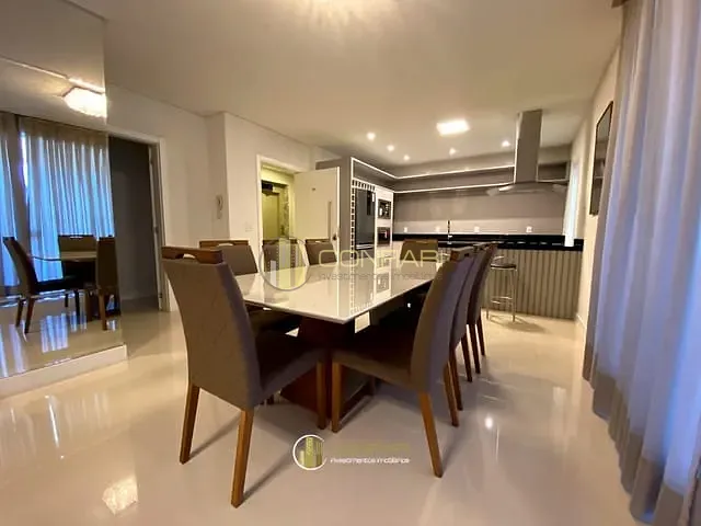 Apartamento com 165m² 3 quartos e 2 banheiros, à venda, no bairro Meia Praia em Itapema
