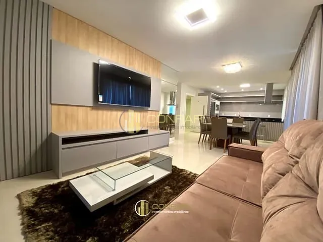 Apartamento com 165m² 3 quartos e 2 banheiros, à venda, no bairro Meia Praia em Itapema