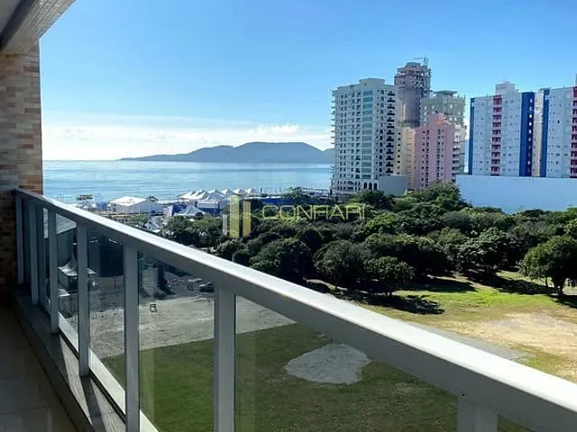 Apartamento com 304m² 3 quartos e 4 banheiros, à venda, no bairro Meia Praia em Itapema