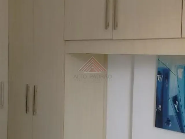 Apartamento 2 quartos e 2 banheiros, à venda, no bairro Tupi em Praia Grande