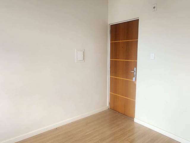 Foto do Apartamento - Apartamento para locação, 03 quartos (02 com armários ), Cozinha com armários, 68 m² útil, 01 garagem, Ernani Moura Lima, Londrina, PR | ZBM NEGOCIOS IMOBILIARIOS