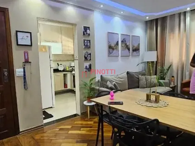 Apartamento 2 quartos e 1 banheiro, à venda, no bairro Suíço em São Bernardo do Campo