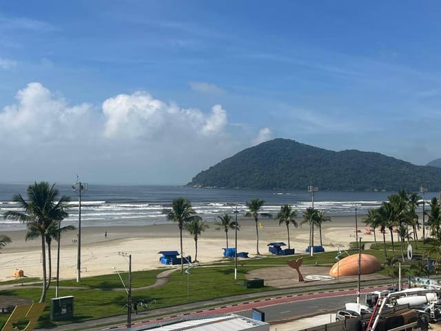 Apartamento 4 quartos e 5 banheiros, à venda, no bairro Centro em Bertioga