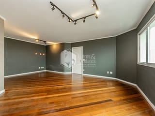 Foto do Apartamento-Apartamento tipo para venda em Vila Congonhas com 3 quartos, sendo 1 suíte, 142m²