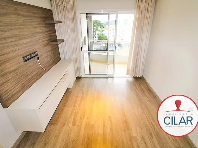 Apartamento 2 quartos e 2 banheiros, à venda, no bairro Seminário em Curitiba