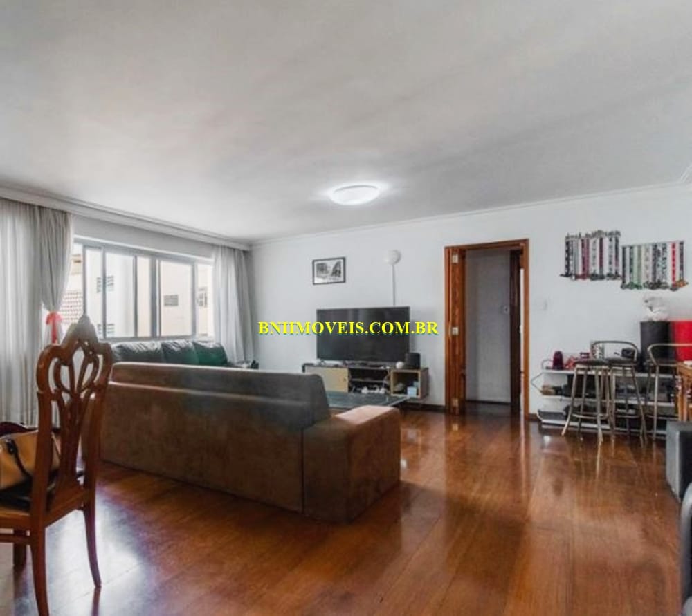 Apartamento à venda e aluguel com 3 quartos, 200m² - Foto 2
