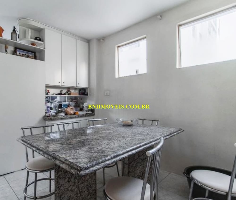 Apartamento à venda e aluguel com 3 quartos, 200m² - Foto 3