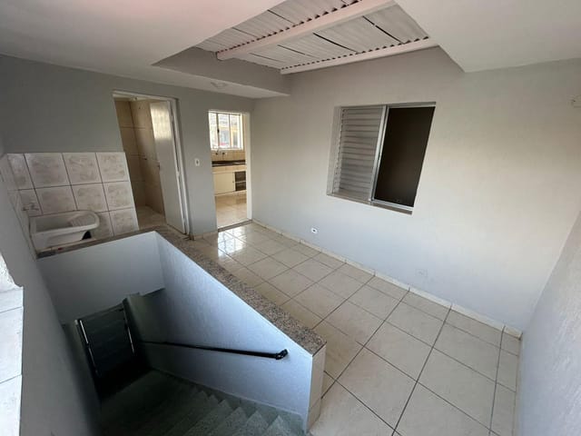Apartamento 2 quartos e 1 banheiro, para alugar, no bairro Osvaldo Cruz em São Caetano do Sul