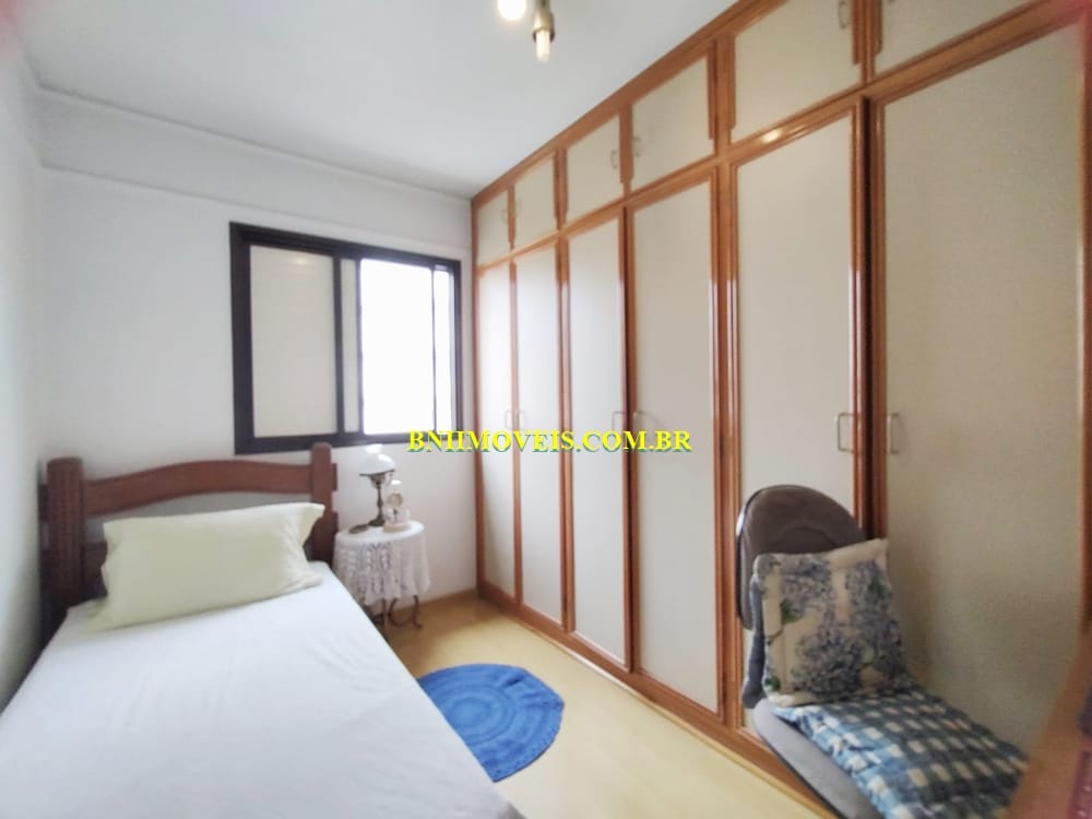 Apartamento à venda com 2 quartos, 100m² - Foto 12