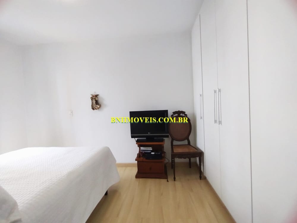 Apartamento à venda com 2 quartos, 100m² - Foto 9