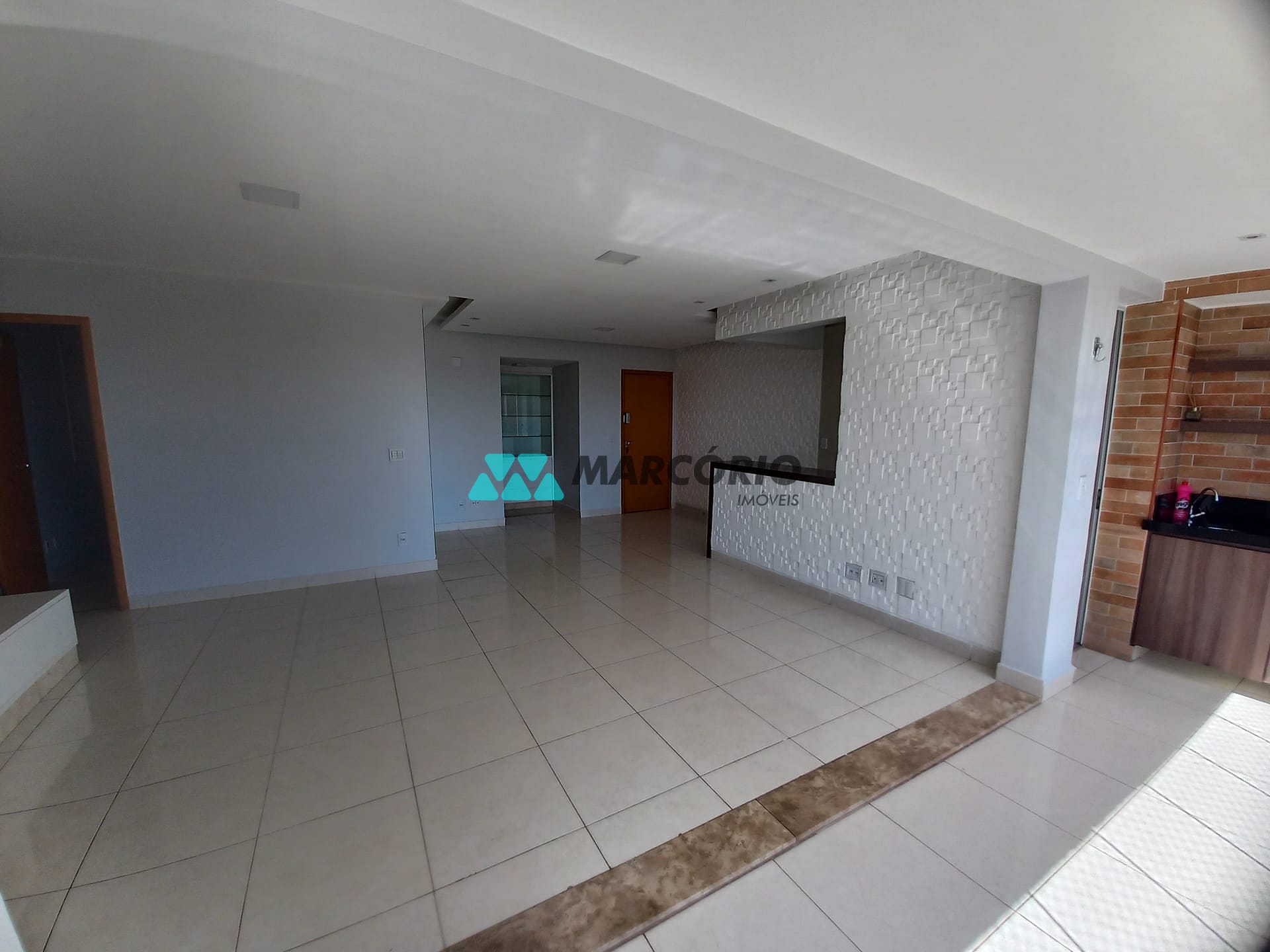 Apartamento à venda com 3 quartos, 106m² - Foto 7