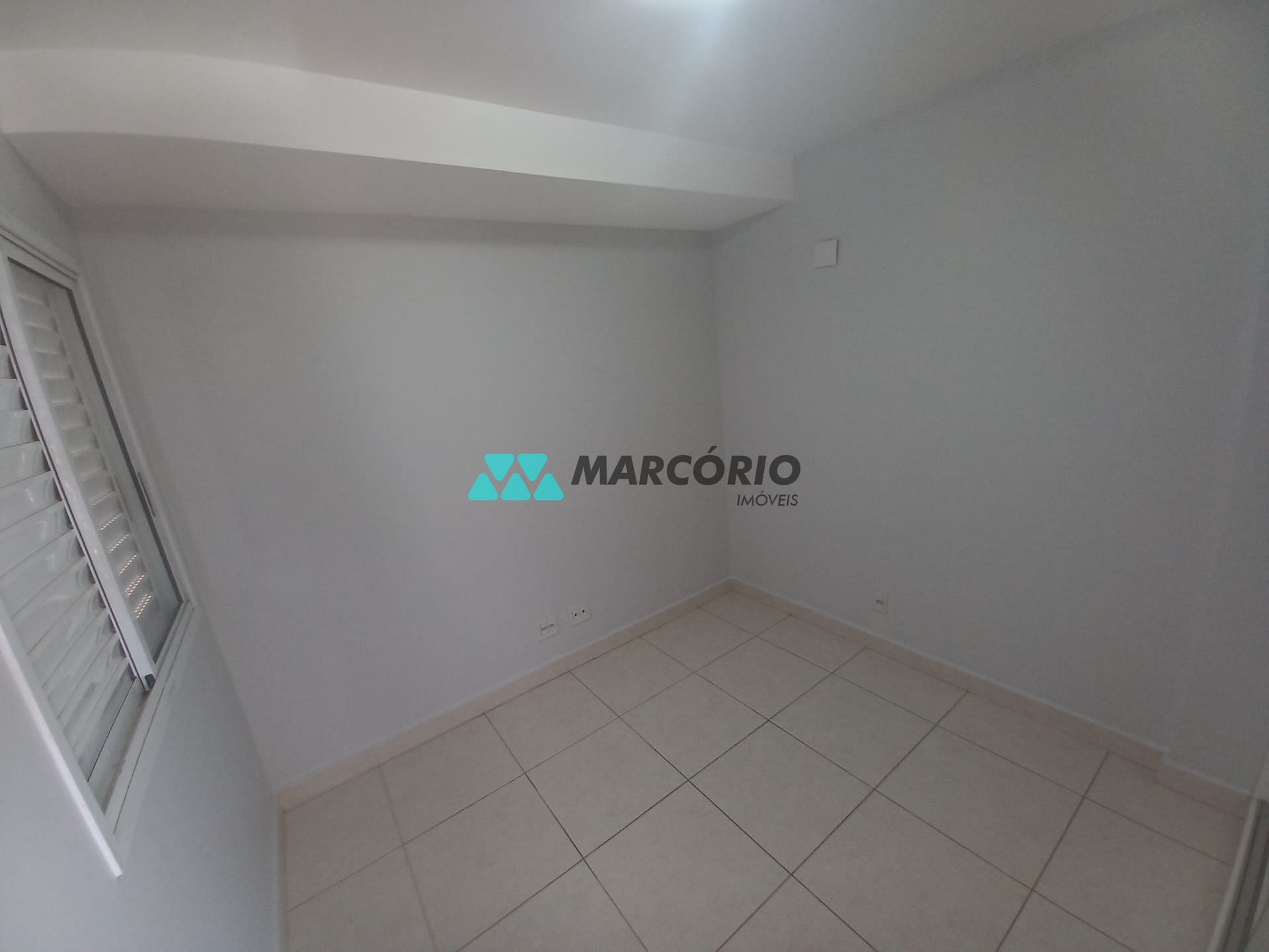 Apartamento à venda com 3 quartos, 106m² - Foto 14