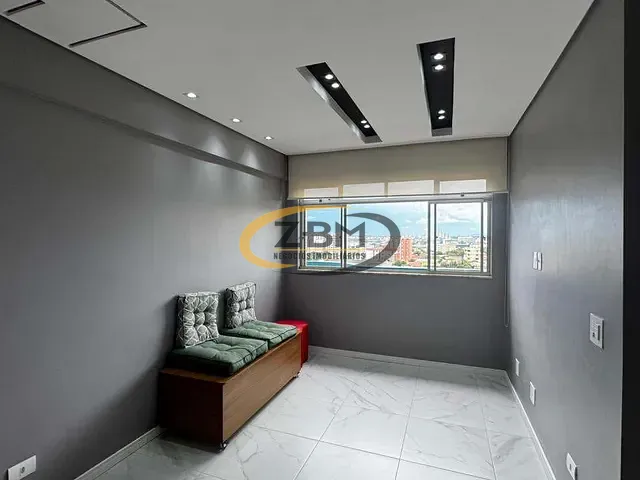 Apartamento com 112m² 3 quartos e 2 banheiros, à venda, no bairro Vila Penteriche em Londrina