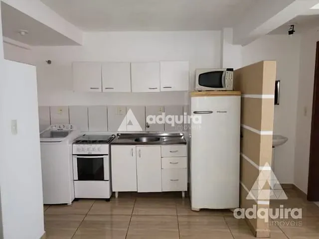 Apartamento à venda, no bairro Uvaranas em Ponta Grossa