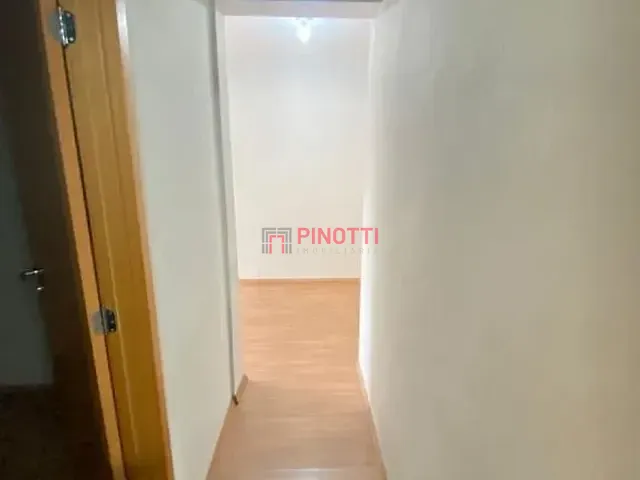 Apartamento 1 quarto e 1 banheiro, para alugar, no bairro Vila Flórida em São Bernardo do Campo