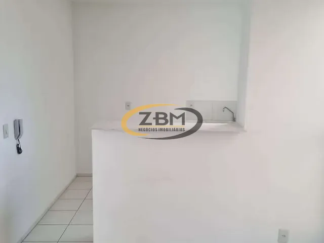 Apartamento com 55m² 2 quartos e 1 banheiro, à venda, no bairro Olímpico em Londrina