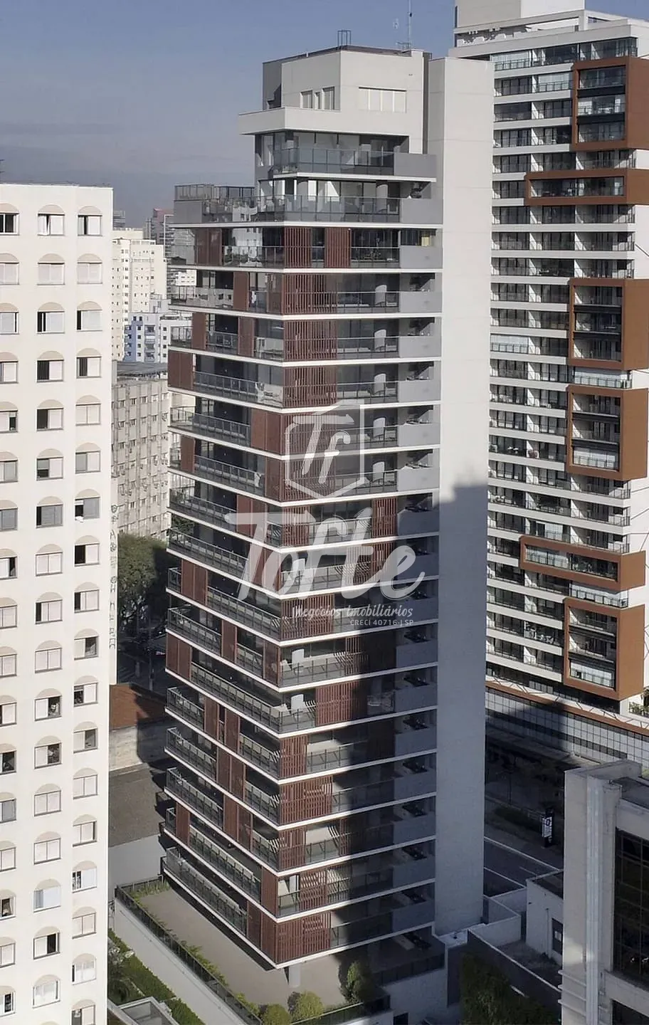 Apartamento, 4 quartos, 252 m² - Foto 1