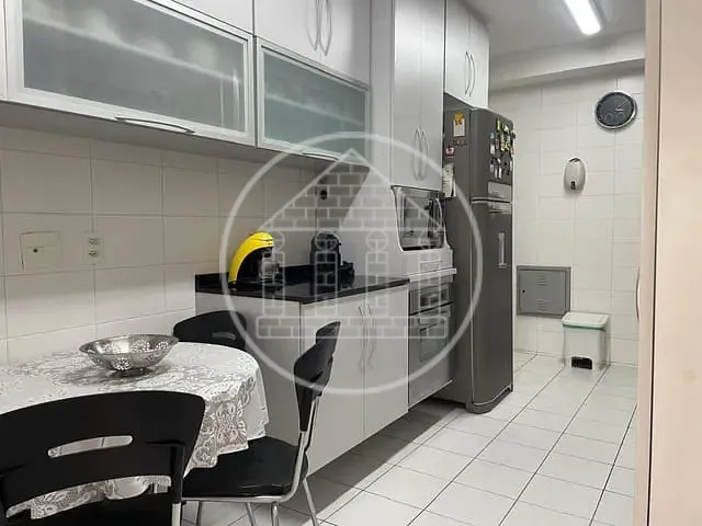 Apartamento com 117m² 4 quartos e 2 banheiros, à venda, no bairro Jurubatuba em São Paulo