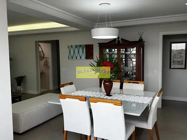 Apartamento com 151m² 4 quartos e 2 banheiros, à venda, no bairro Centro em Jundiaí