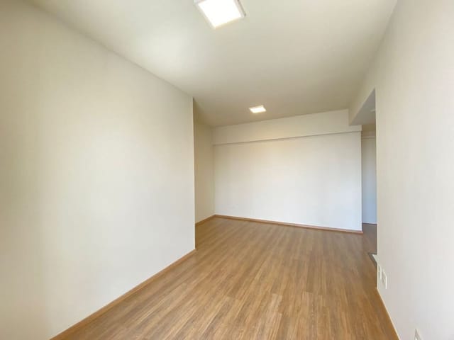 Apartamento com 109m² 3 quartos e 2 banheiros, à venda, no bairro Aurora em Londrina