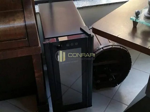 Apartamento com 390m² 3 quartos e 2 banheiros, à venda, no bairro Meia Praia em Itapema