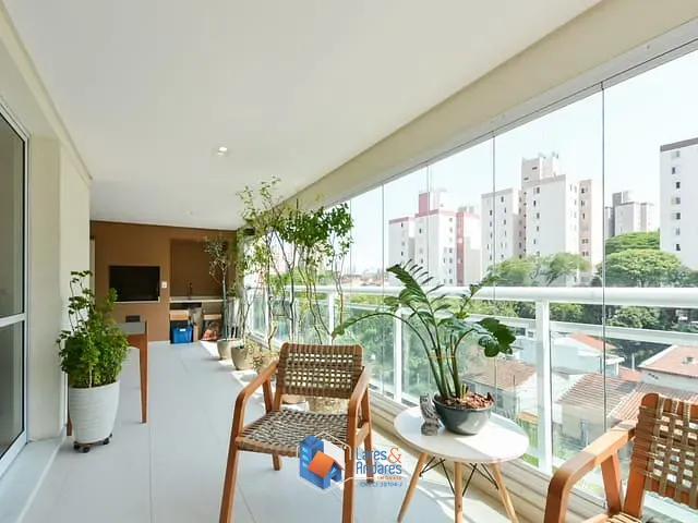 Apartamento com 200m² 4 quartos e 5 banheiros, à venda, no bairro Vila Mariana em São Paulo