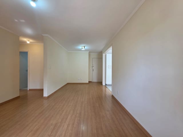 Apartamento 2 quartos e 1 banheiro, à venda, no bairro Cristo Redentor em Caxias do Sul