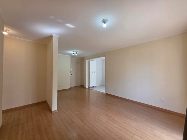 Apartamento 2 quartos e 1 banheiro, à venda, no bairro Cristo Redentor em Caxias do Sul