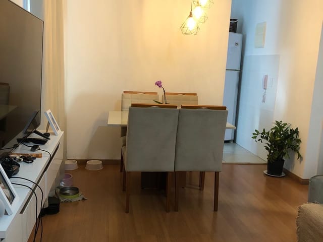 Apartamento 2 quartos e 1 banheiro, à venda ou para alugar, no bairro Vargem Grande em Rio de Janeiro