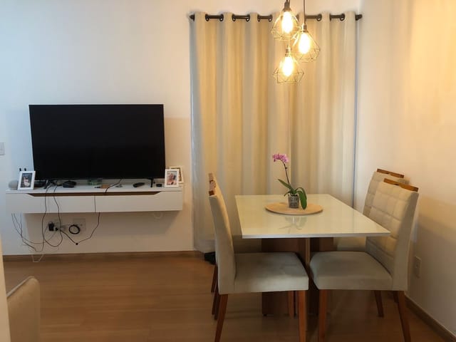 Apartamento 2 quartos e 1 banheiro, à venda ou para alugar, no bairro Vargem Grande em Rio de Janeiro