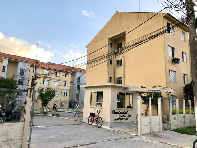 Foto do Apartamento - Apartamento com 2 dormitórios para alugar, 60 m² por R$ 1.200/mês no Areal em Pelotas/RS | UP Imóveis