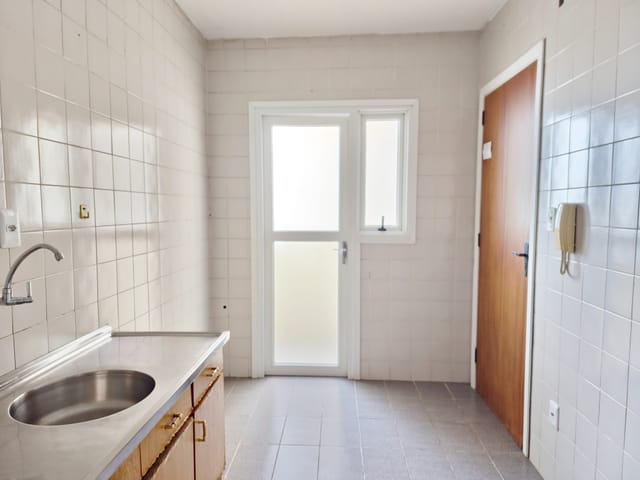 Apartamento com 76m² 1 quarto e 1 banheiro, à venda, no bairro Centro em Pelotas