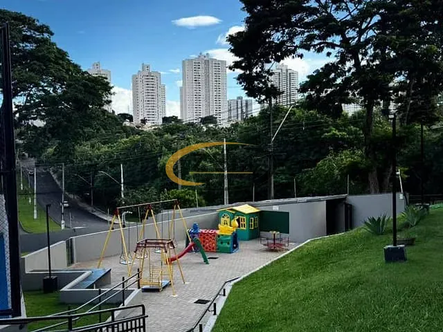 Apartamento com 76m² 3 quartos e 1 banheiro, à venda, no bairro Cláudia em Londrina