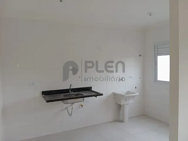 Apartamento com 41m² 2 quartos e 1 banheiro, à venda ou para alugar, no bairro Vila Mazzei em São Paulo