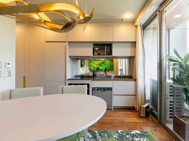 Apartamento 2 quartos e 3 banheiros, para alugar, no bairro Vila Olímpia em São Paulo