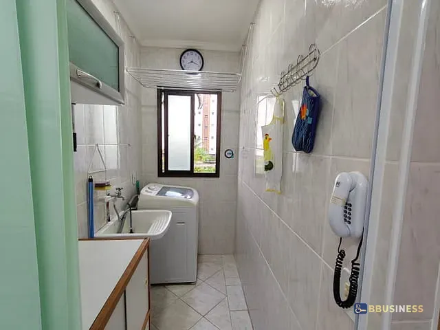 Apartamento 2 quartos e 1 banheiro, à venda, no bairro Rio da Praia em Bertioga
