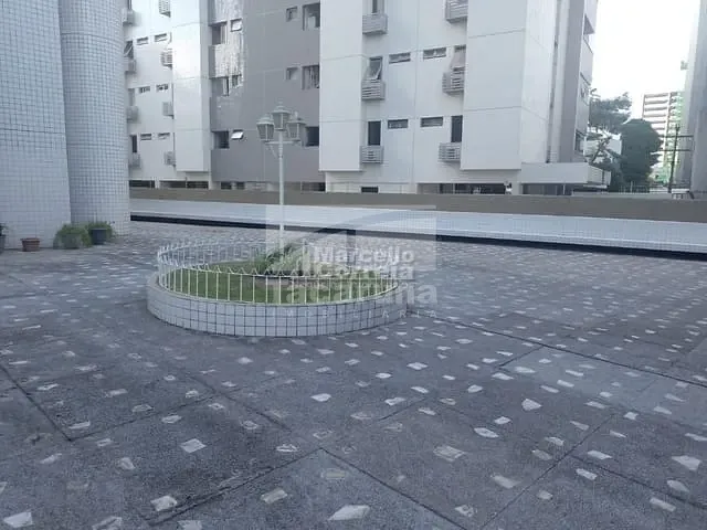 Apartamento 4 quartos e 1 banheiro, à venda, no bairro Espinheiro em Recife