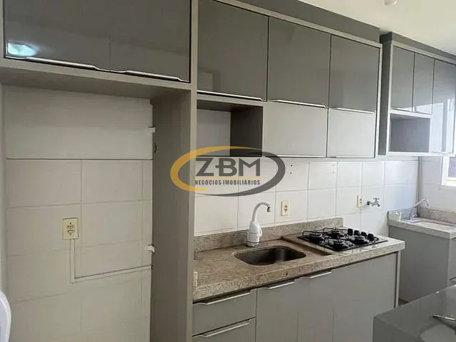 Apartamento 2 quartos e 1 banheiro, para alugar, no bairro Conjunto Habitacional Doutor Farid Libos em Londrina