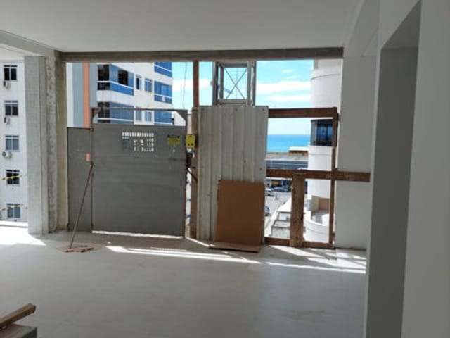 Apartamento com 240m², à venda, no bairro Meia Praia em Itapema