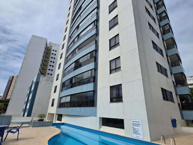 Apartamento com 109m² 3 quartos e 3 banheiros, à venda, no bairro Armação em Salvador