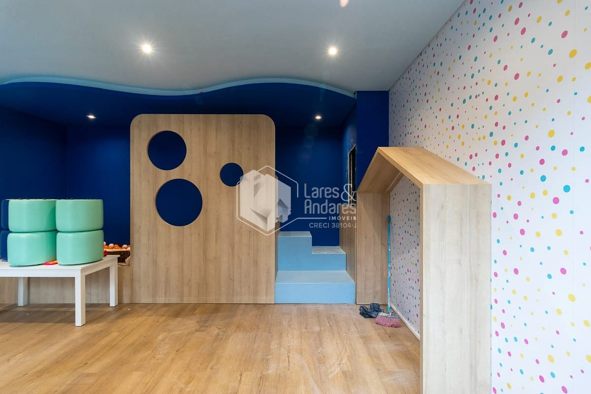 Apartamento à venda com 2 quartos, 36m² - Foto 20